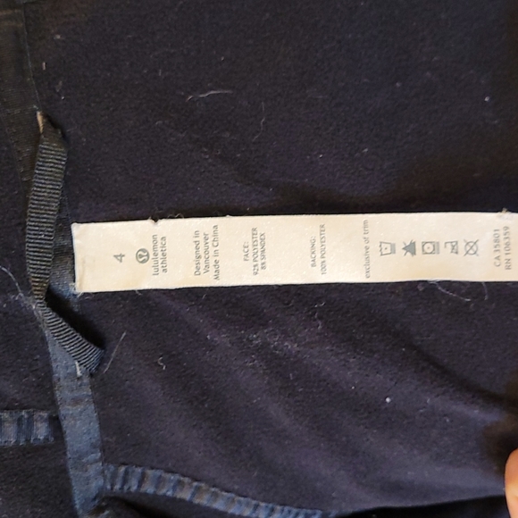 LULULEMON plaid raincoat - Picture 6 of 7